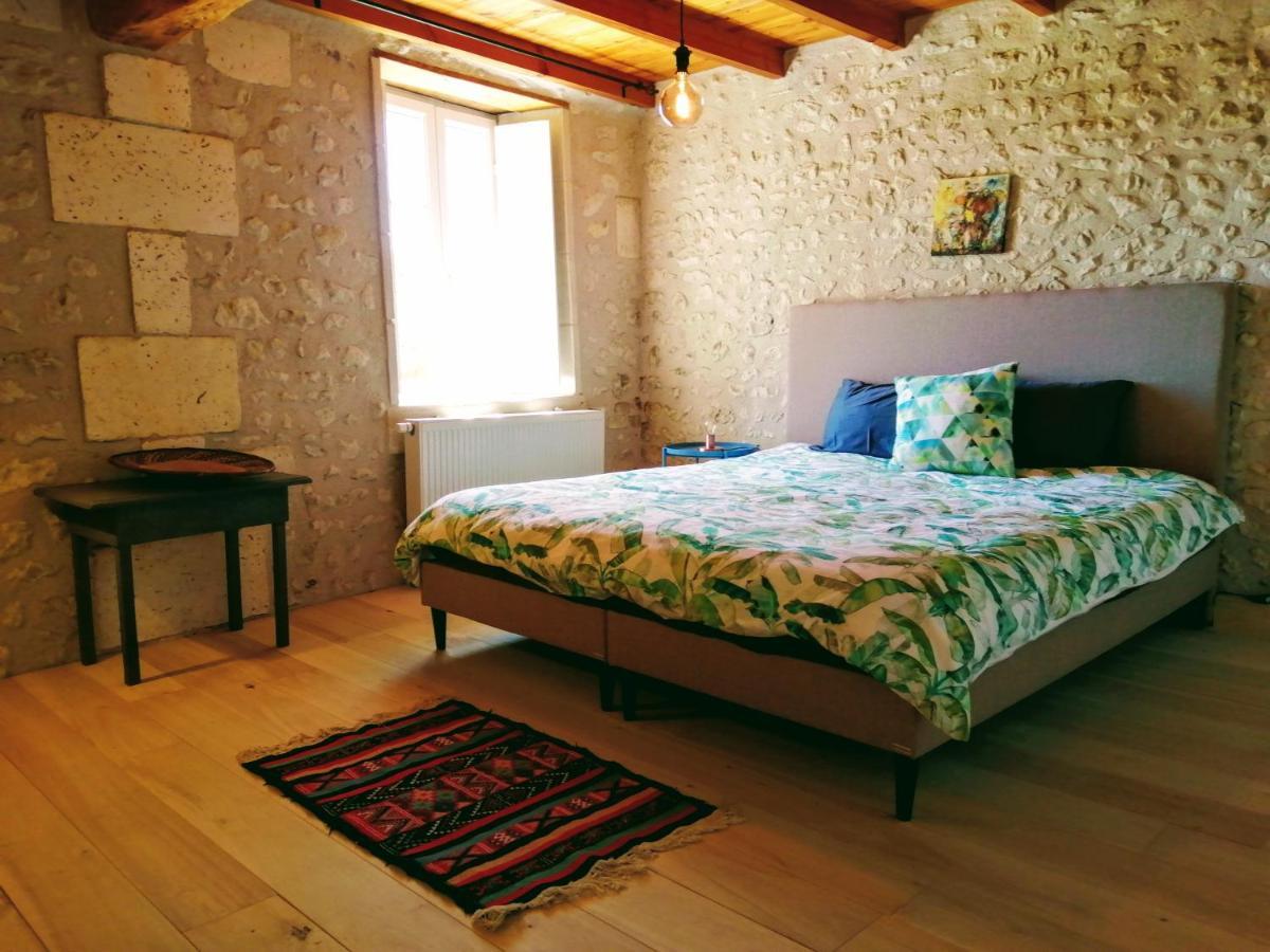 La Grange De Lucie -Chambres D'Hotes En Perigord-Dordogne Nanteuil-Auriac-de-Bourzac Eksteriør billede
